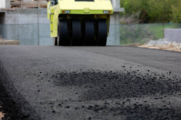 Best Custom Driveway Pavers  in Collinsvle, IL
